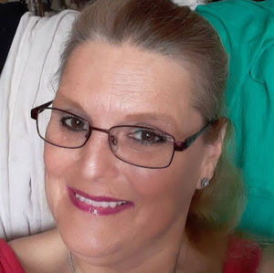 Meet your Posher, Julie ann herndon